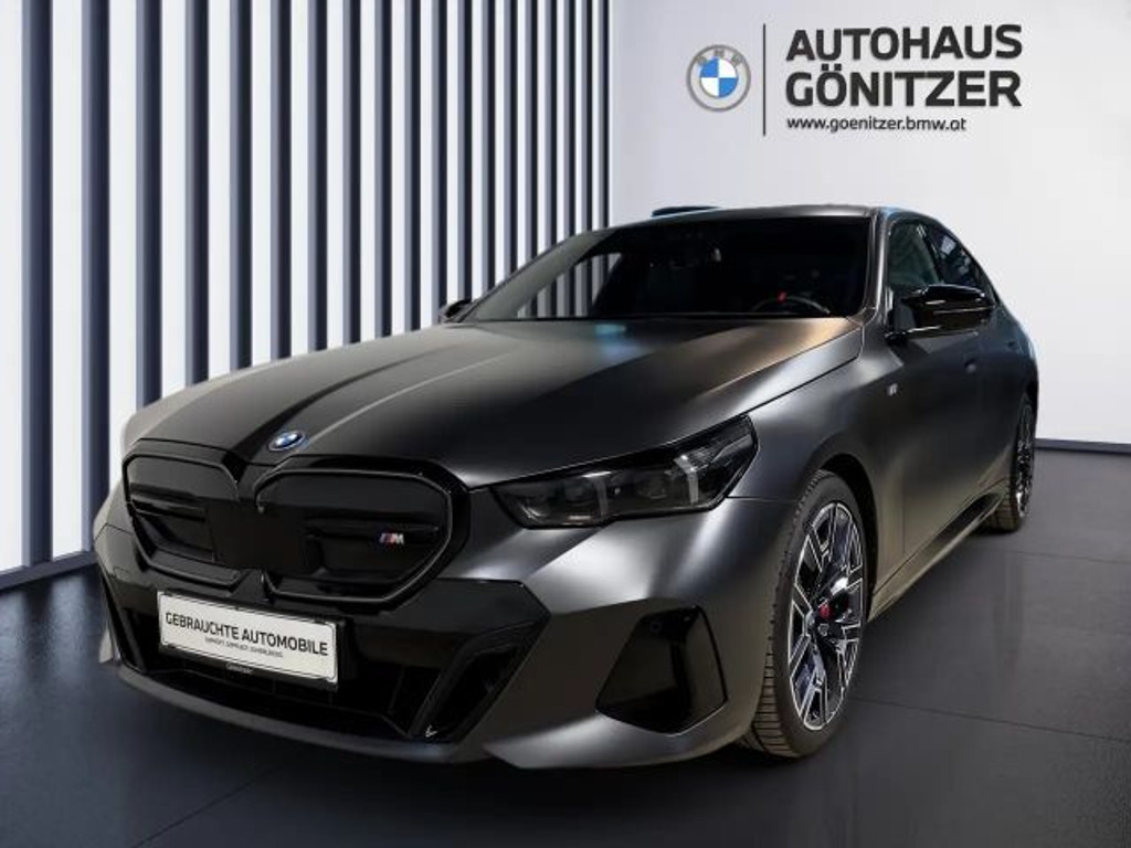 BMW i5 xDrive Sedan M60
