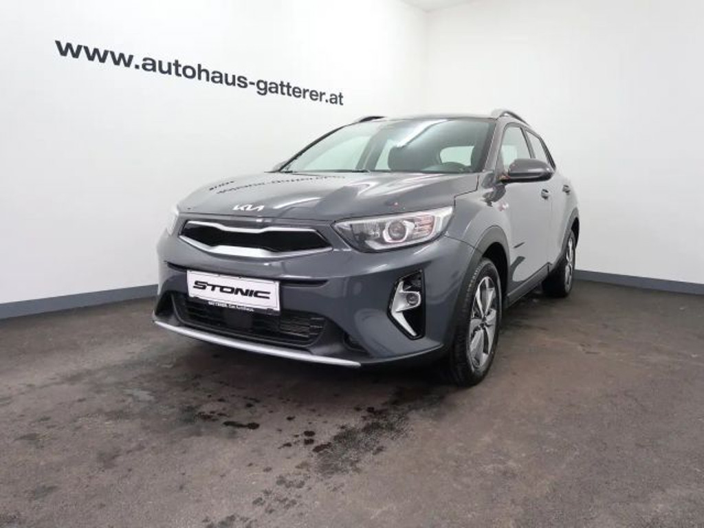 Kia Stonic Silber 1,2 DPI ISG 84PS