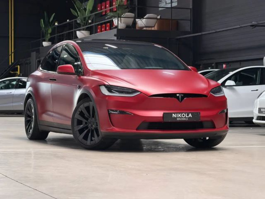 Tesla Model X Plaid