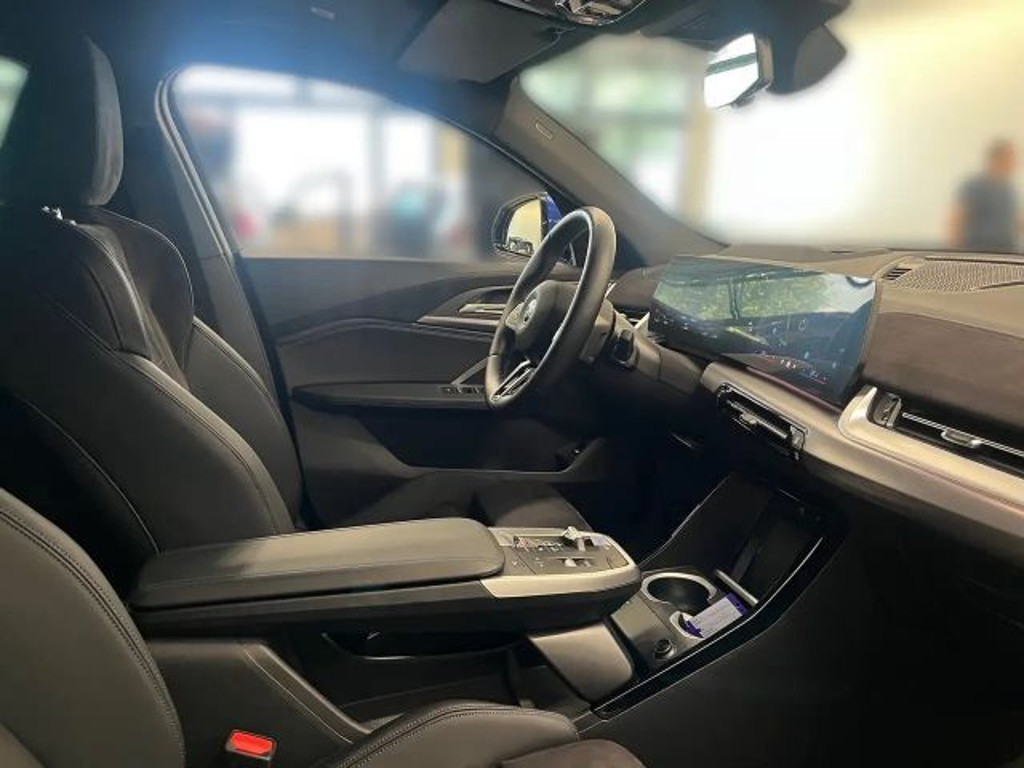 BMW iX2