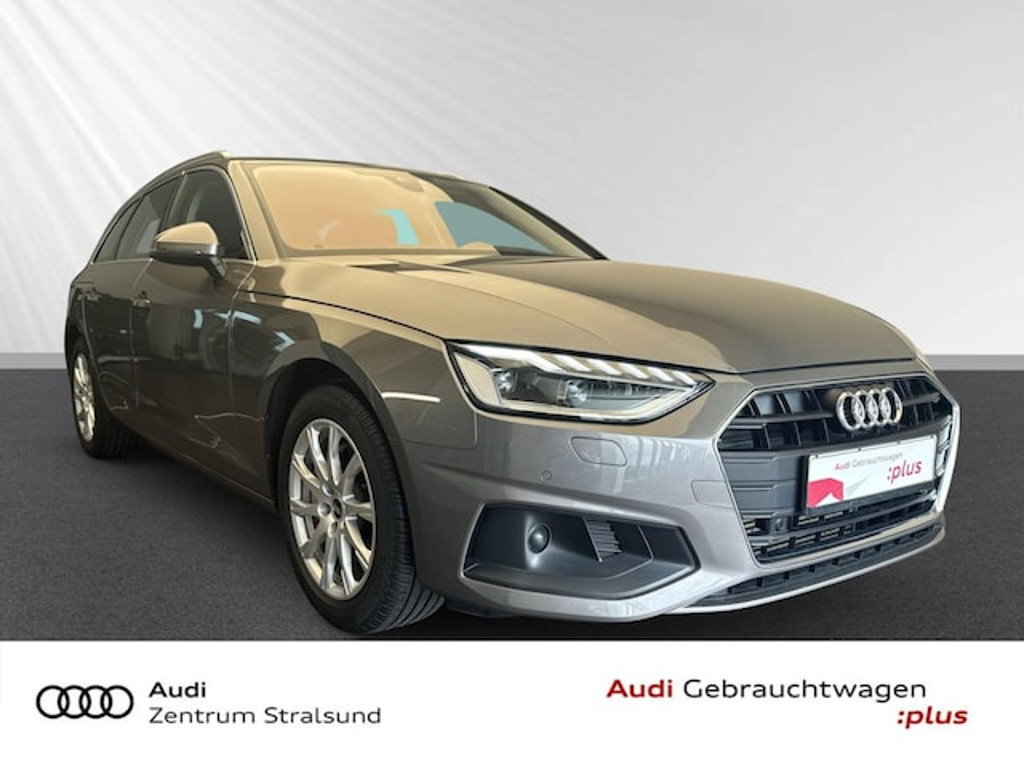 Audi A4 Avant S-Tronic 40 TFSI