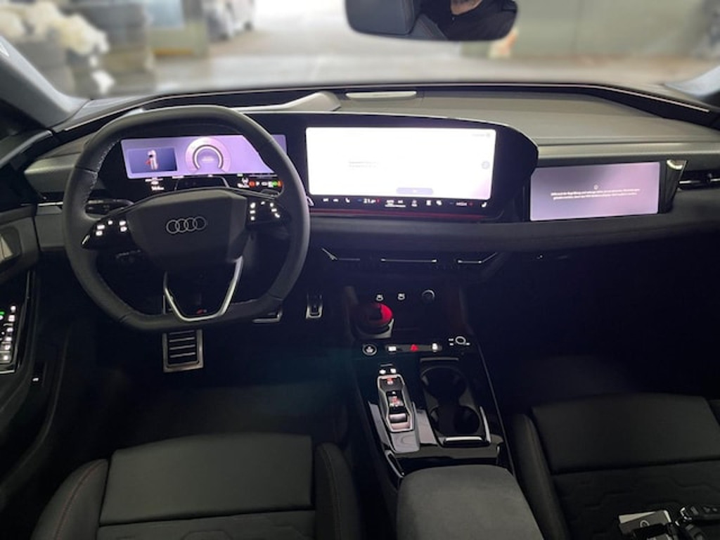 Audi A6 e-tron