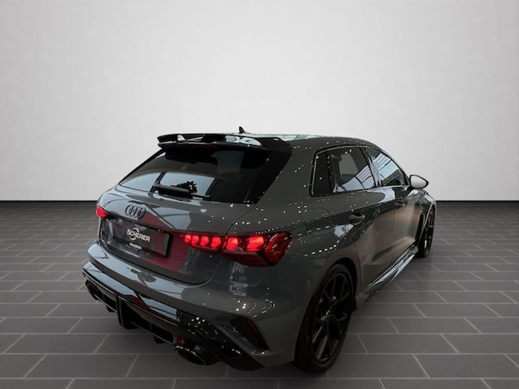 Audi RS3