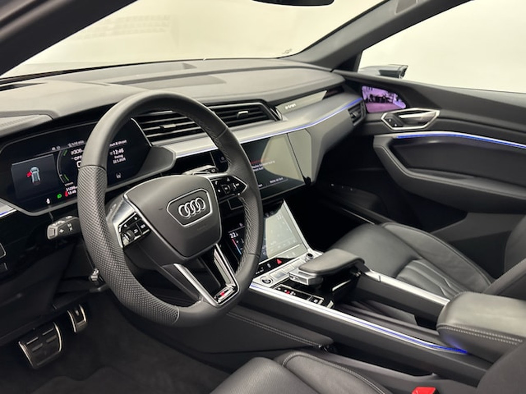 Audi Q8 e-tron