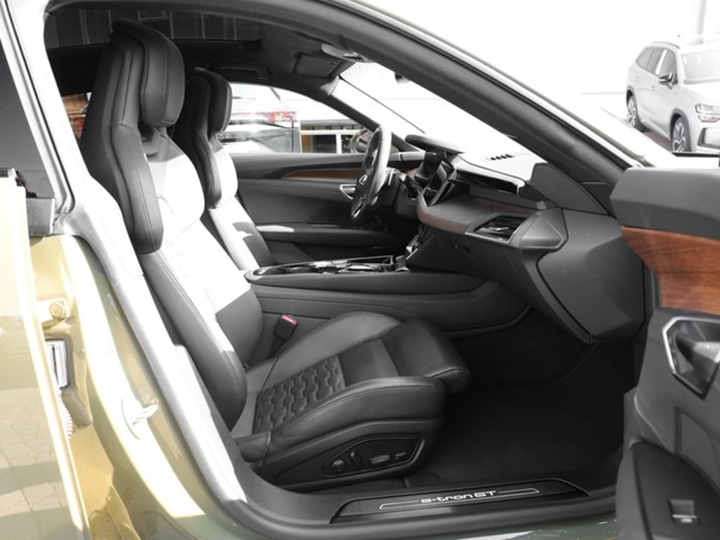 Audi e-tron GT