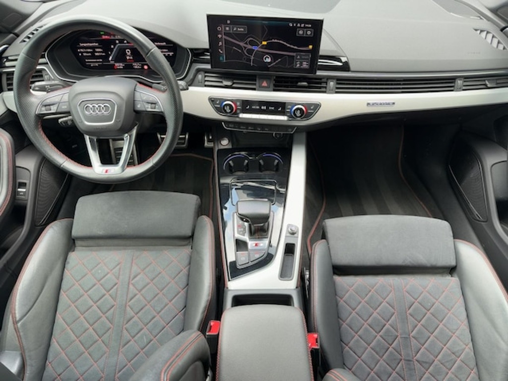 Audi S4