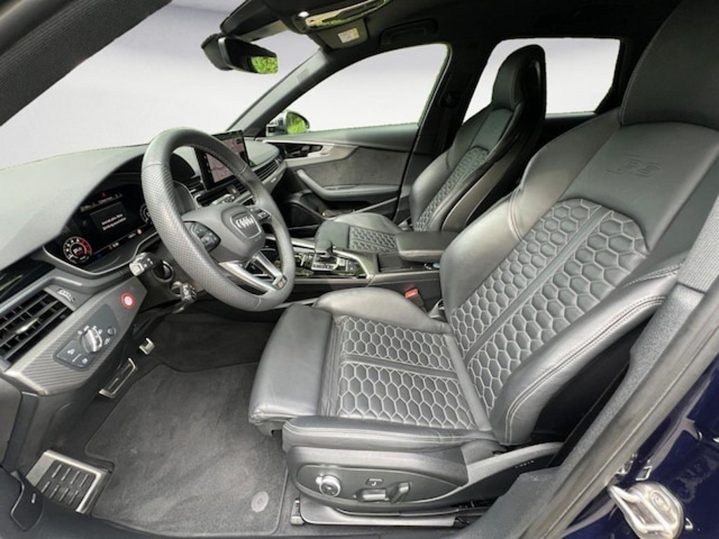 Audi RS4