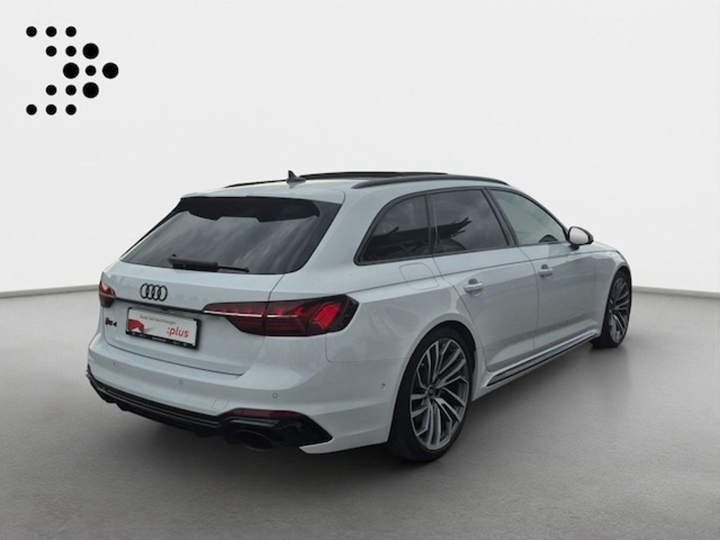 Audi RS4