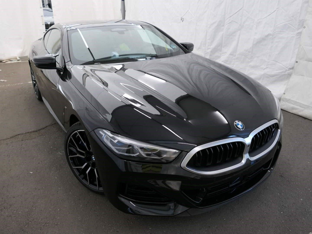 BMW M850