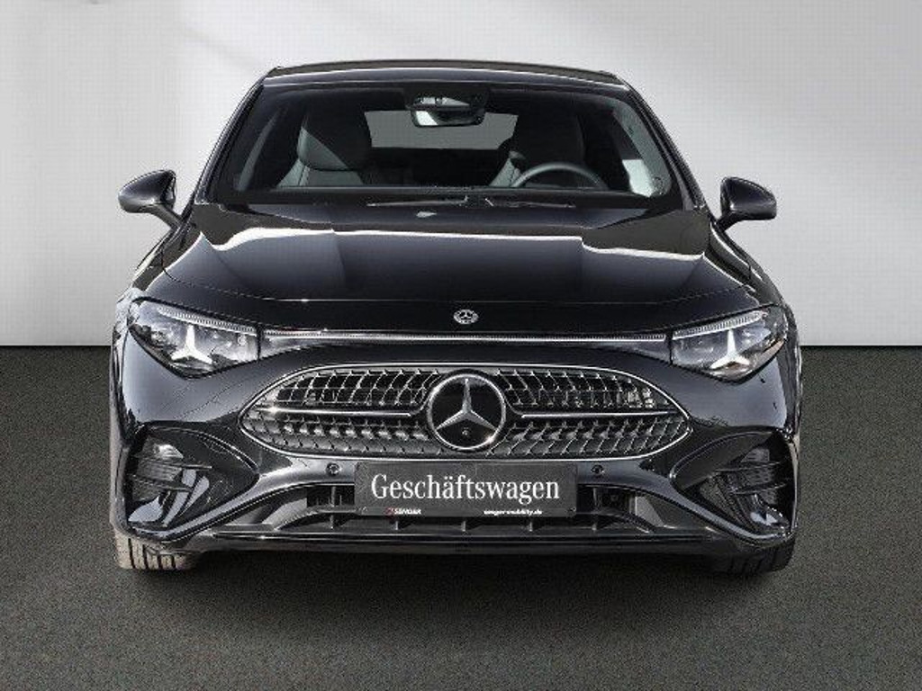 Mercedes-Benz CLA-Klasse CLA 200 AMG Line Sedan