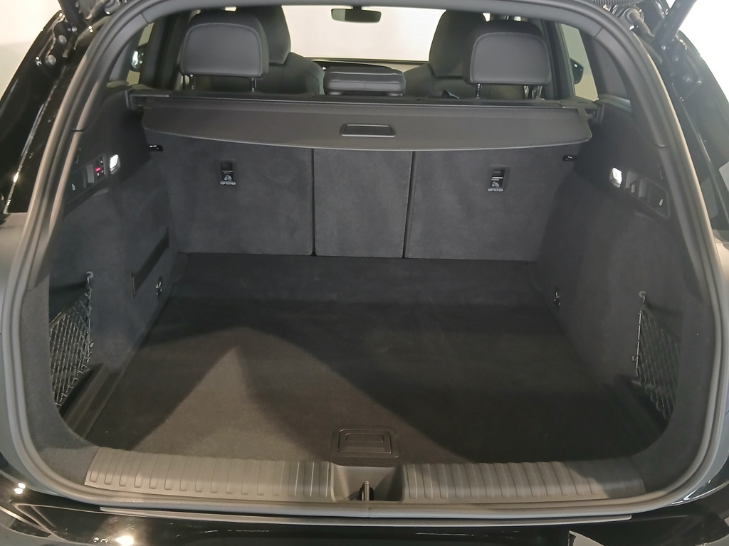 Audi SQ6 e-tron