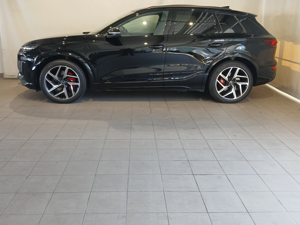 Audi SQ6 e-tron