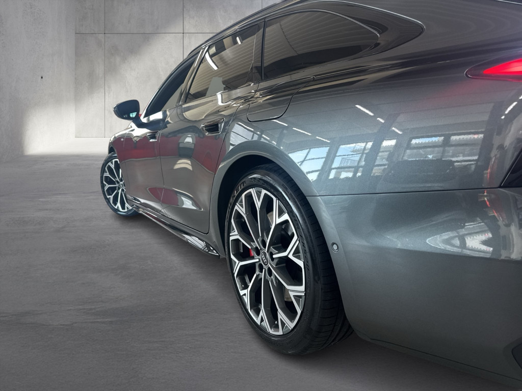 Audi A6 e-tron
