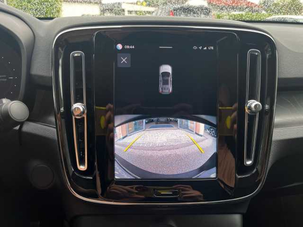 Volvo C40