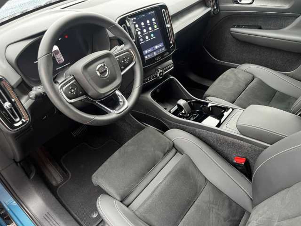 Volvo C40