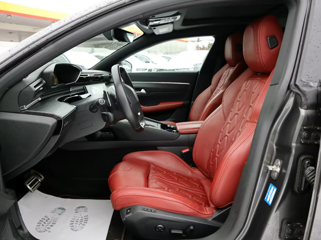 Peugeot 508