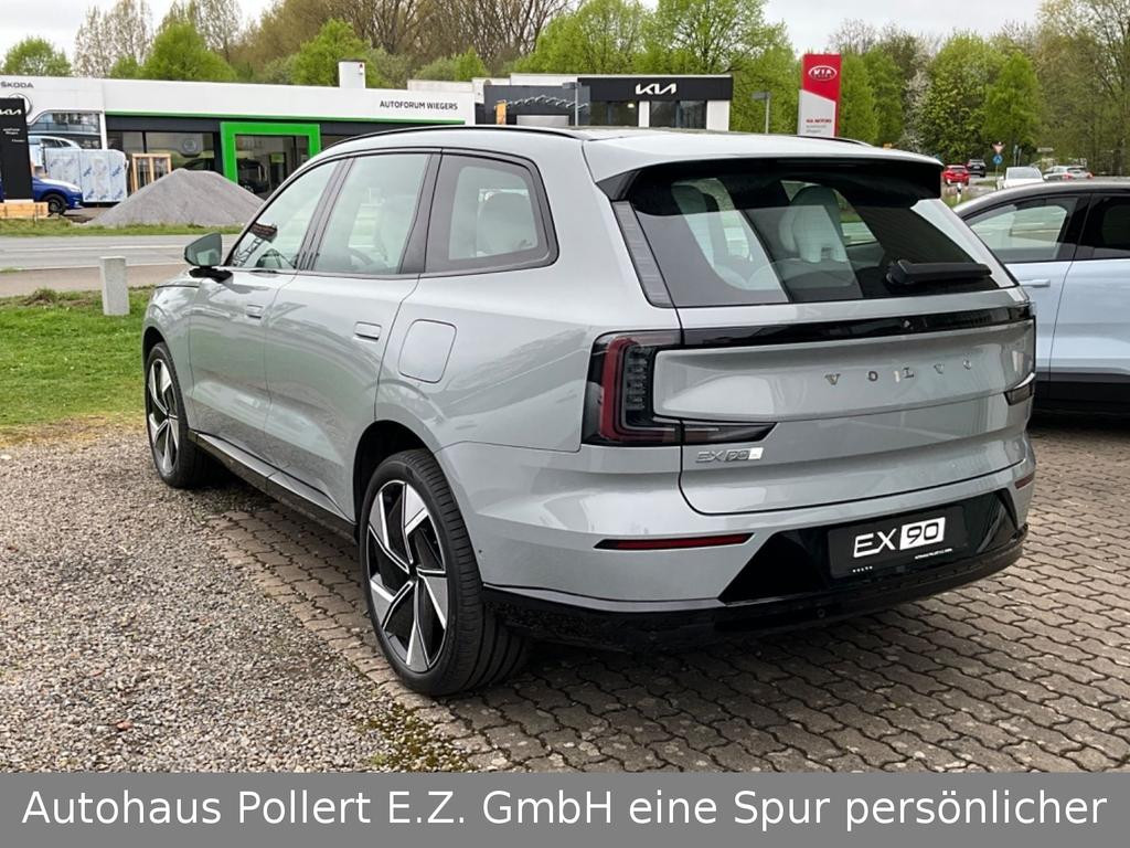 Volvo EX90
