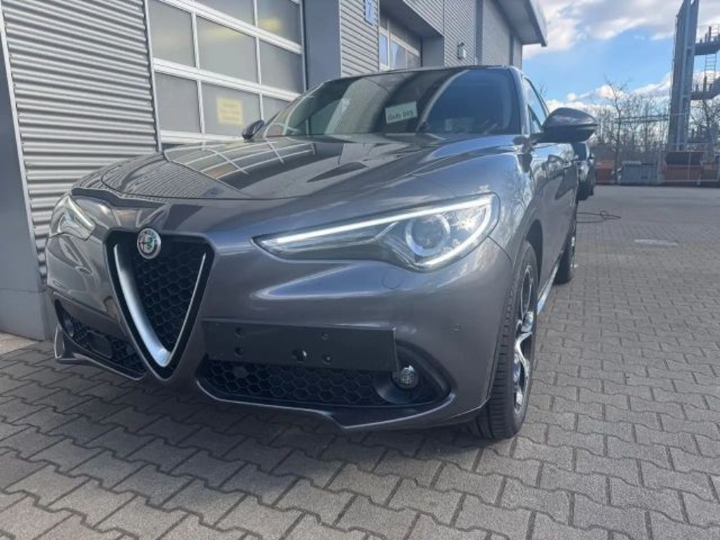 Alfa Romeo Stelvio Lusso TI Q4