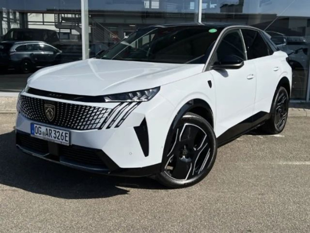 Peugeot E-3008