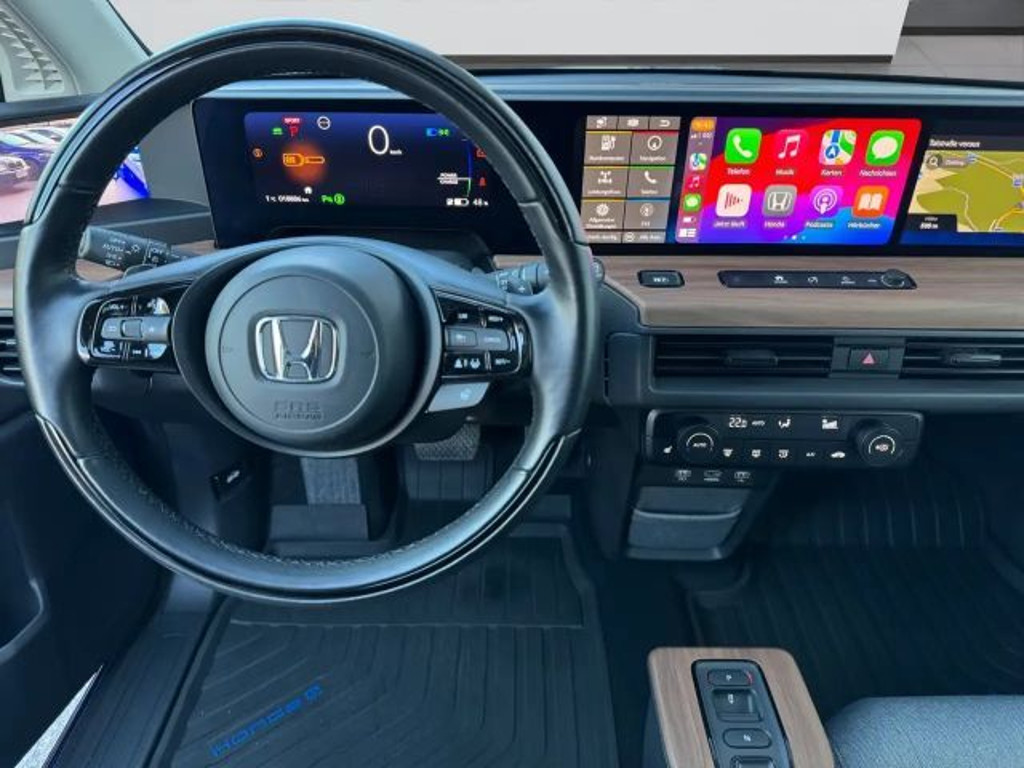 Honda e