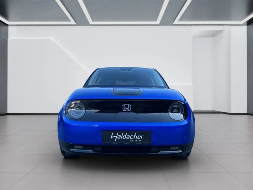 Honda e