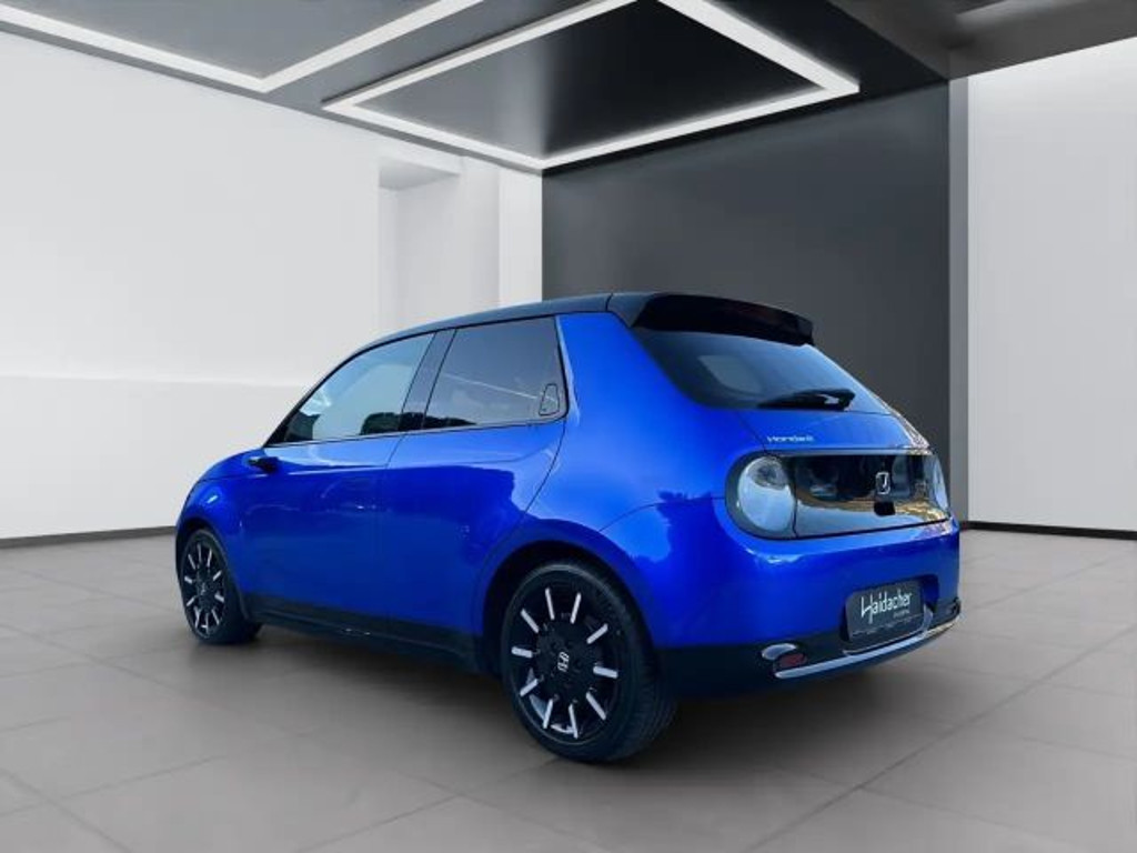 Honda e