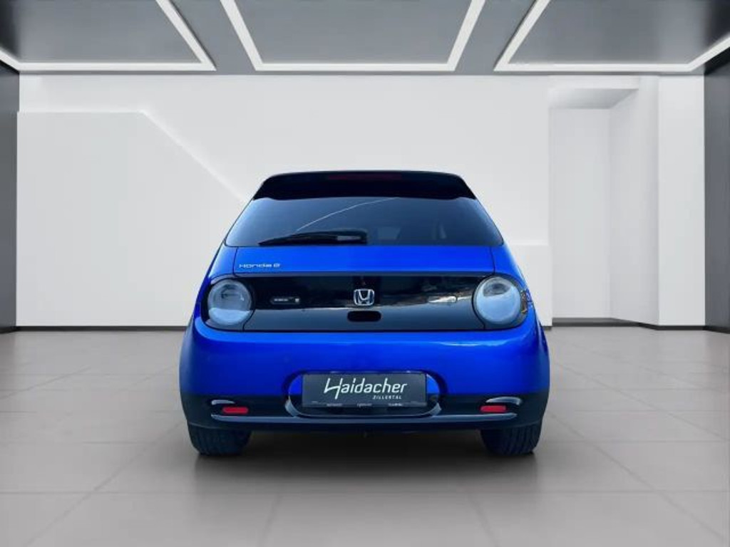 Honda e