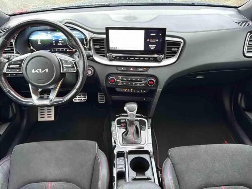 Kia ProCeed