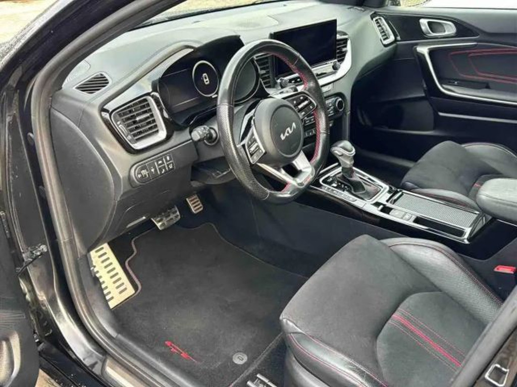 Kia ProCeed