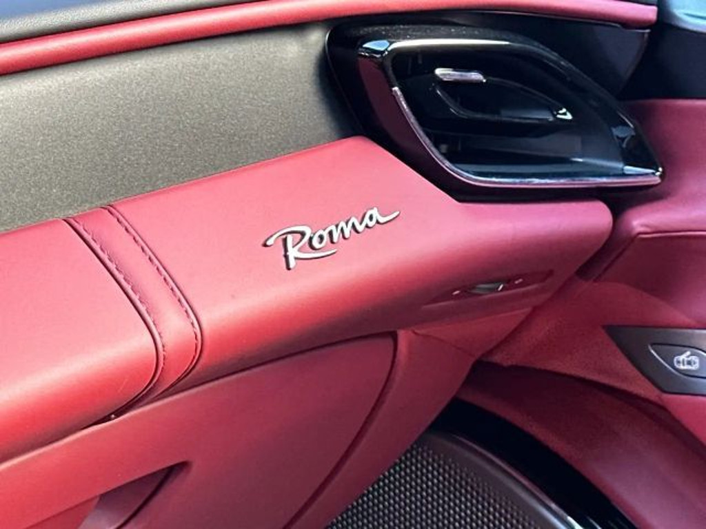 Ferrari Roma