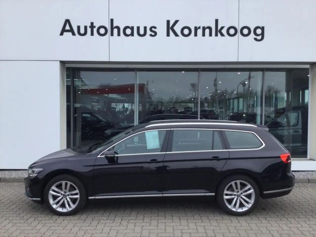 Volkswagen Passat DSG Variant 1.5 TSI Elegance Elegance