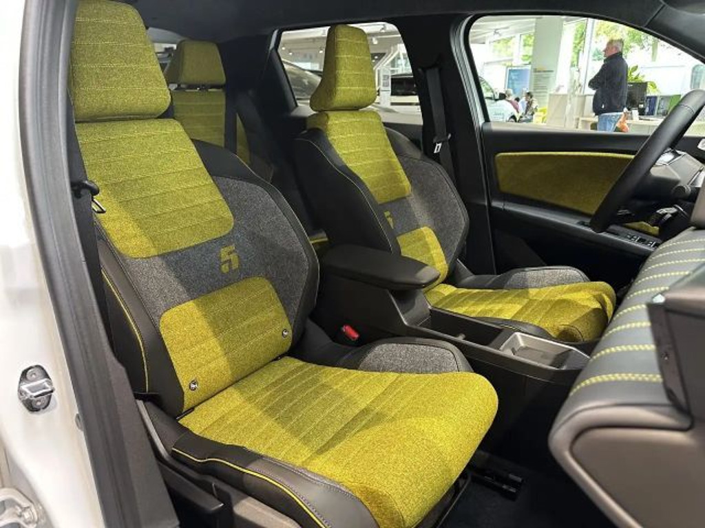 Renault 5