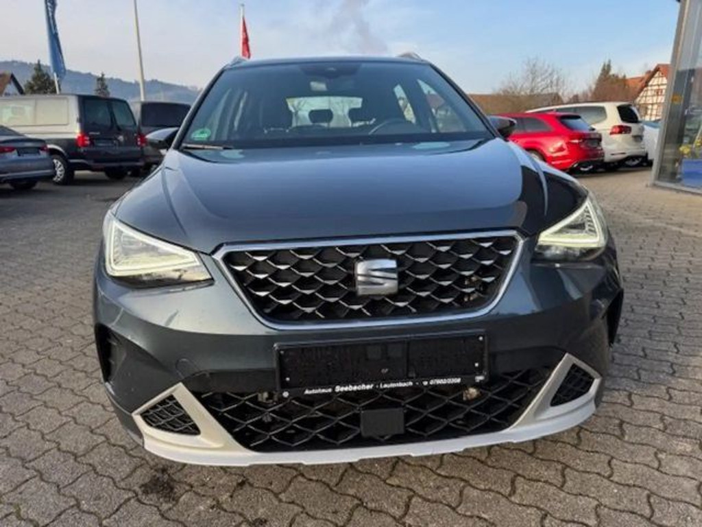 Seat Arona
