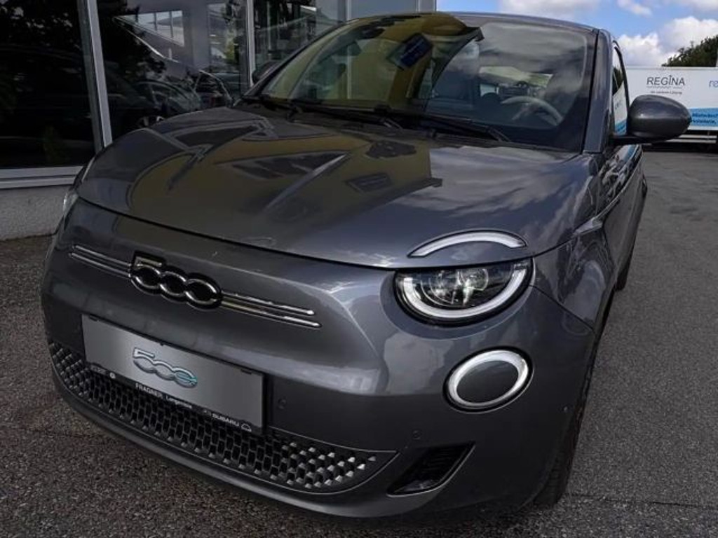 Fiat 500 La Prima by Bocelli