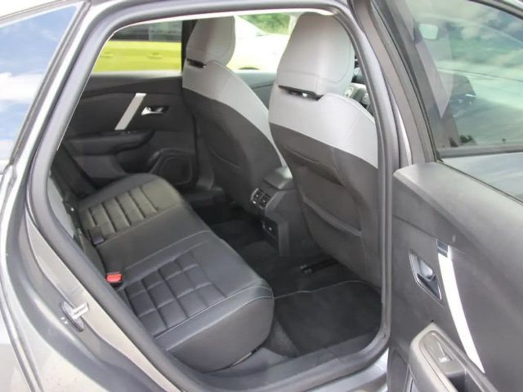 Citroën C4 X