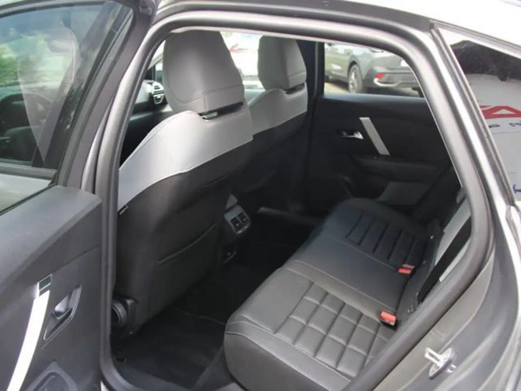 Citroën C4 X