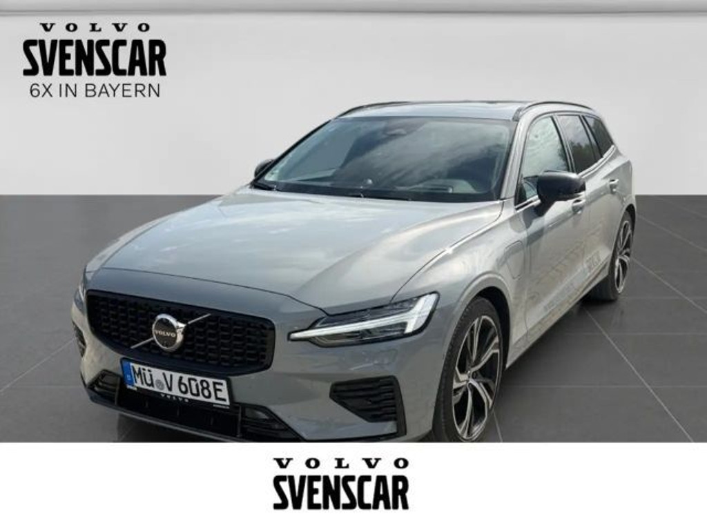 Volvo V60 AWD T8 Hybrid Recharge Dark Ultra