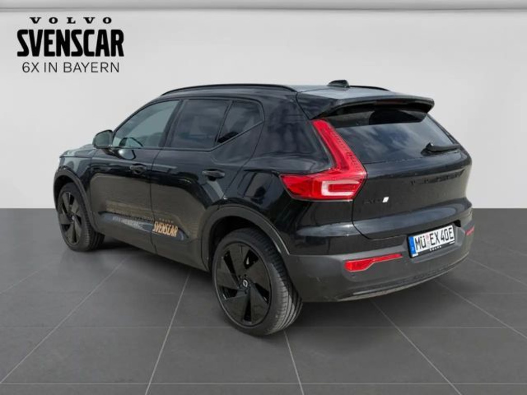 Volvo EX40