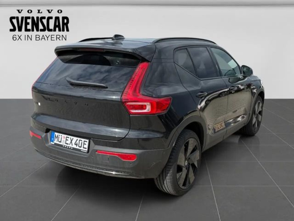 Volvo EX40