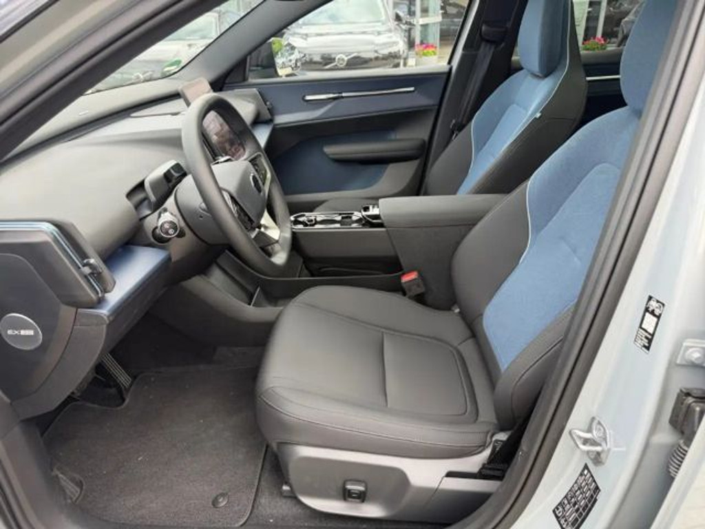 Volvo EX30