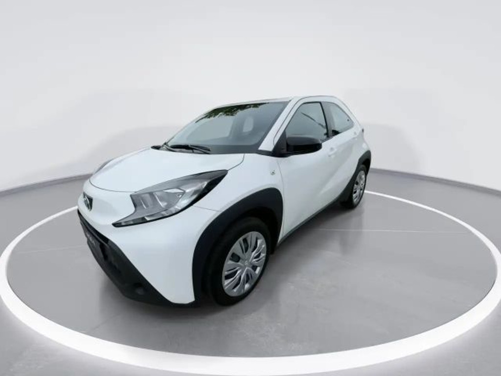 Toyota Aygo X Business Hatchback