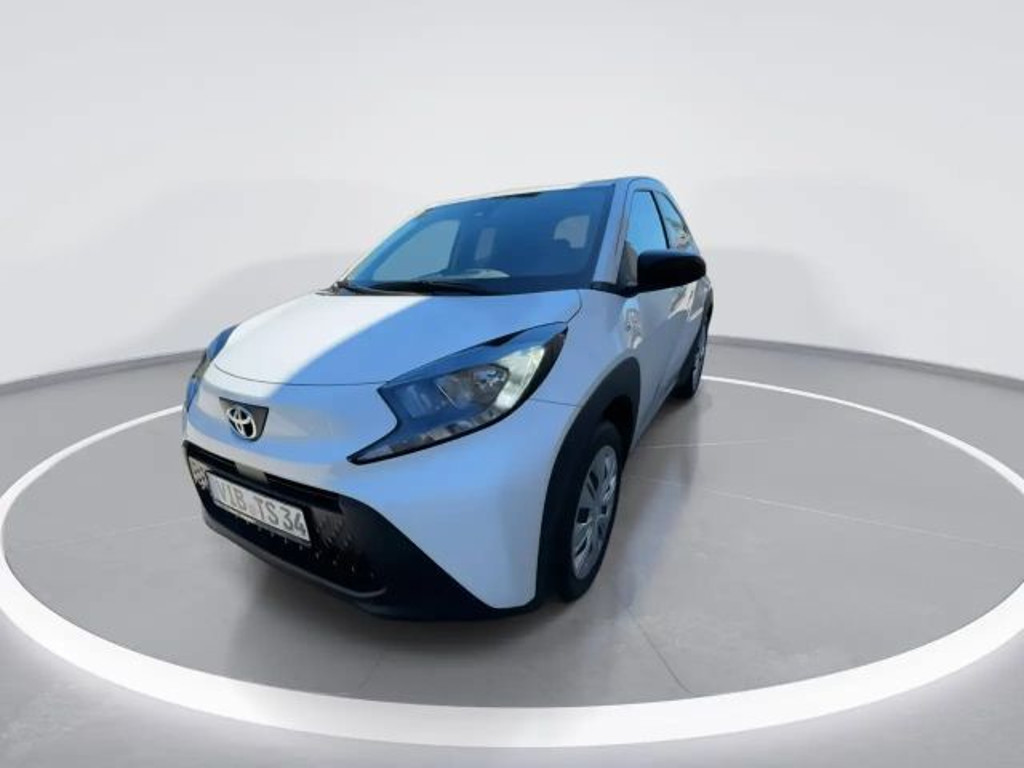Toyota Aygo X Business Hatchback
