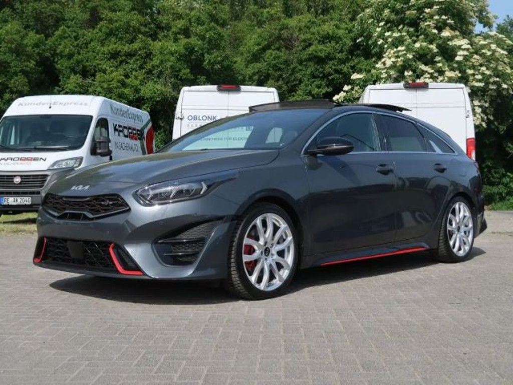Kia ProCeed