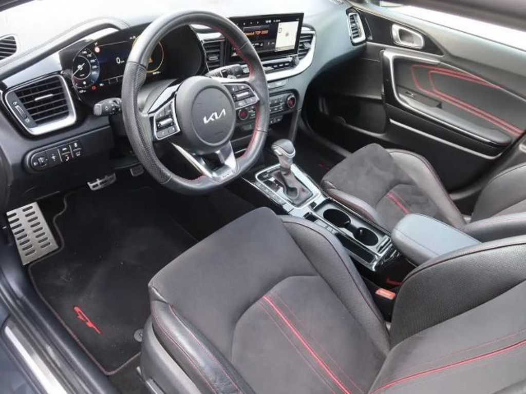 Kia ProCeed