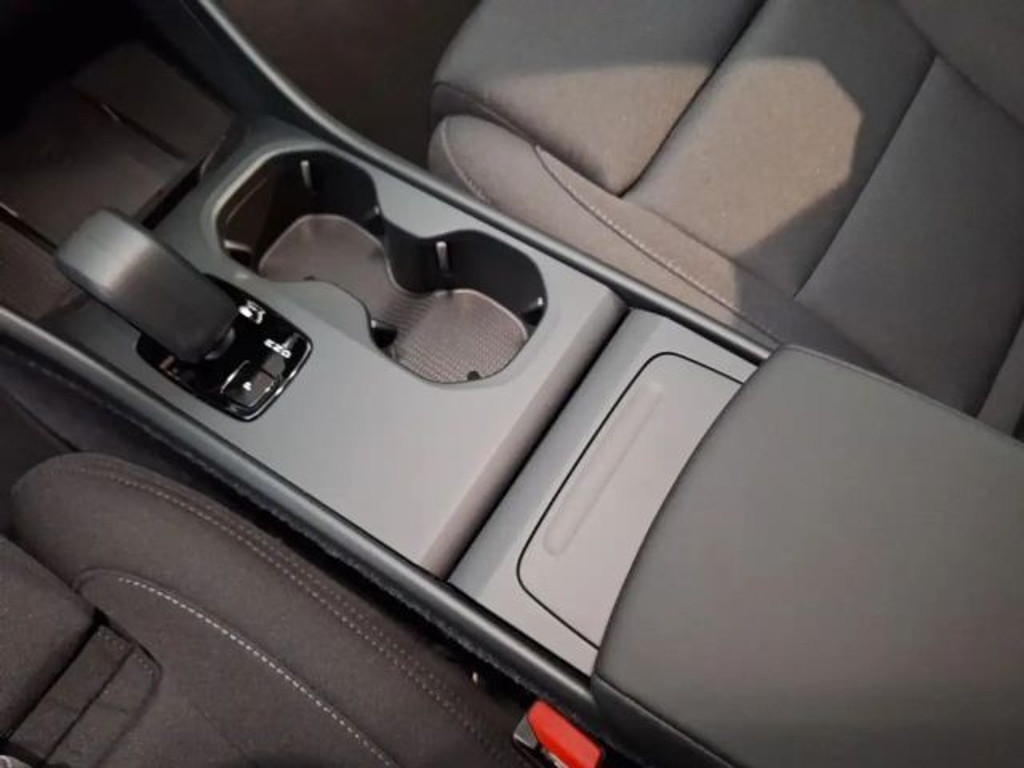 Volvo EX40