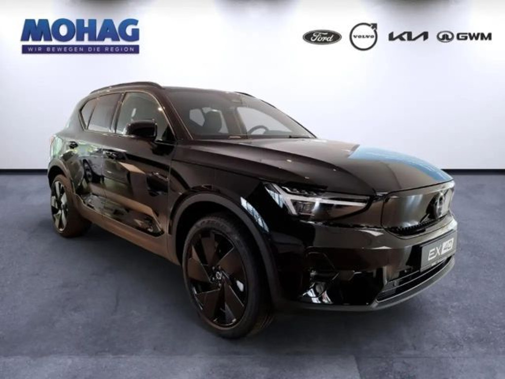 Volvo EX40