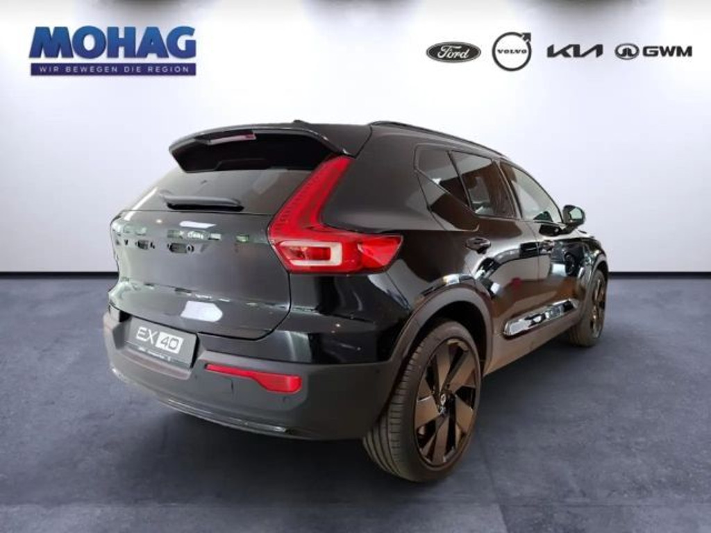 Volvo EX40