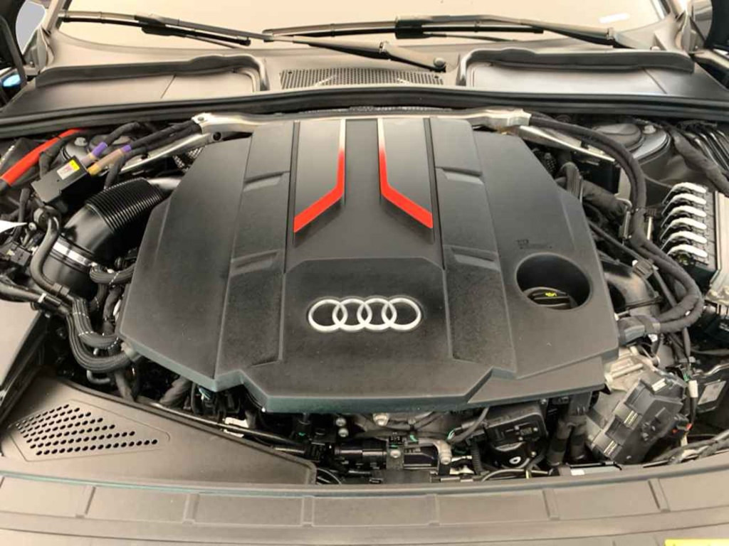 Audi S5