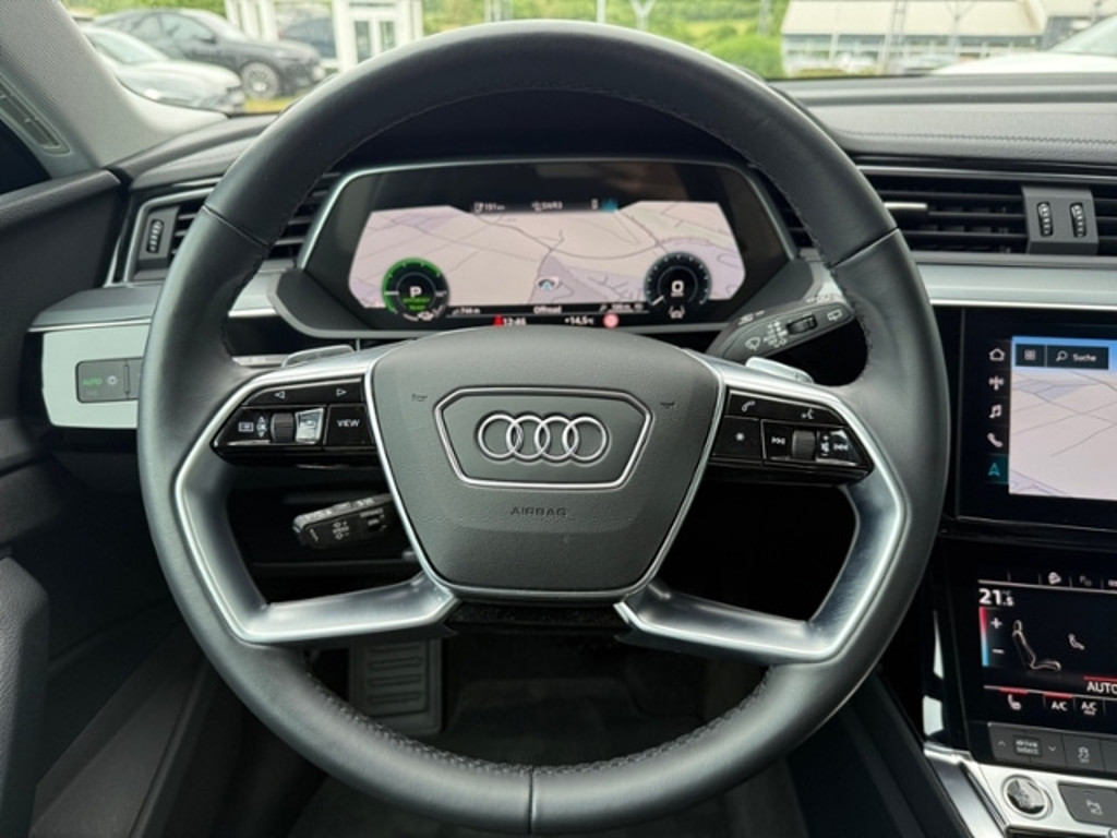 Audi Q8 e-tron