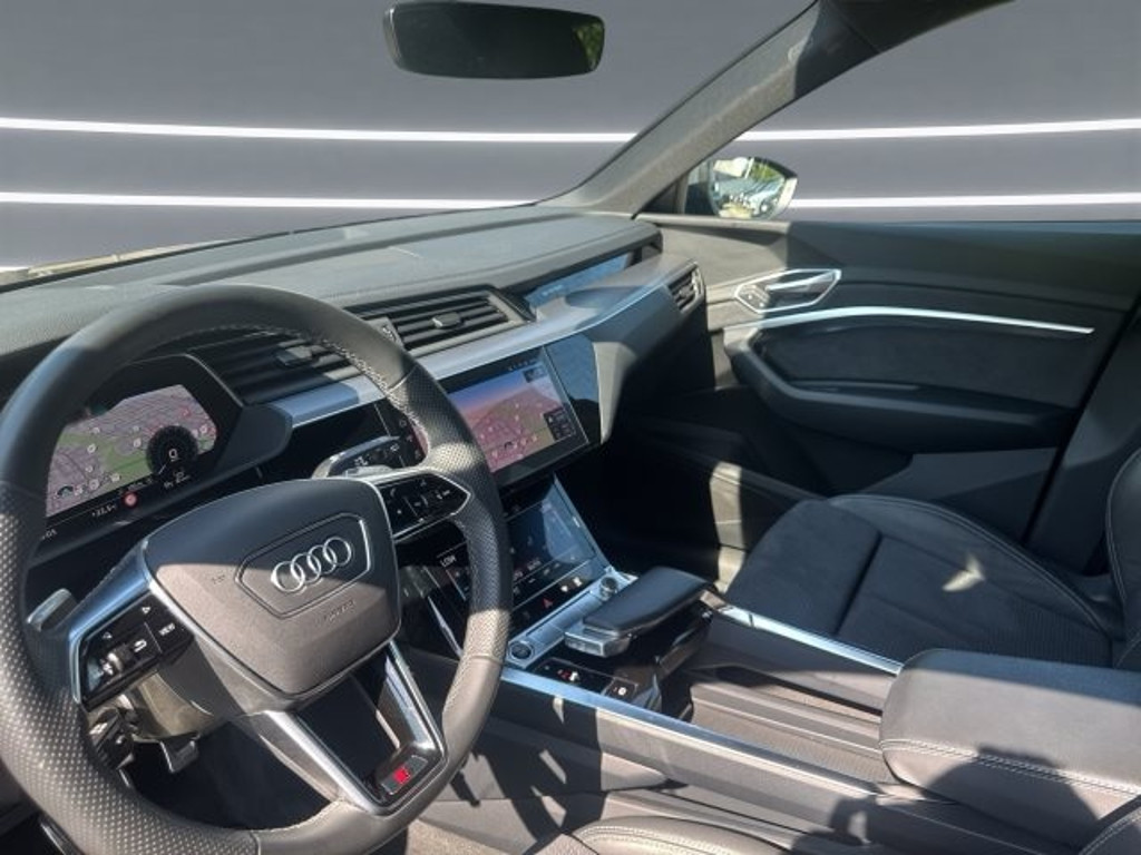Audi Q8 e-tron